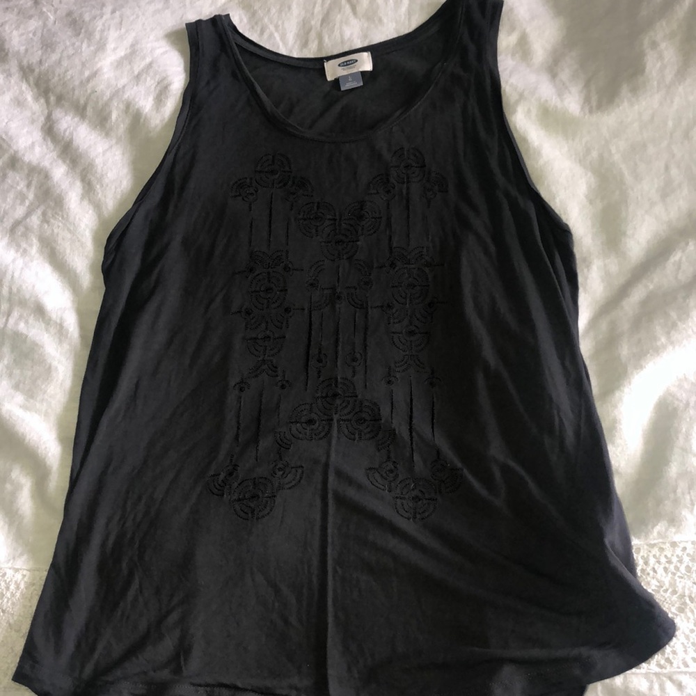 Gray tank top